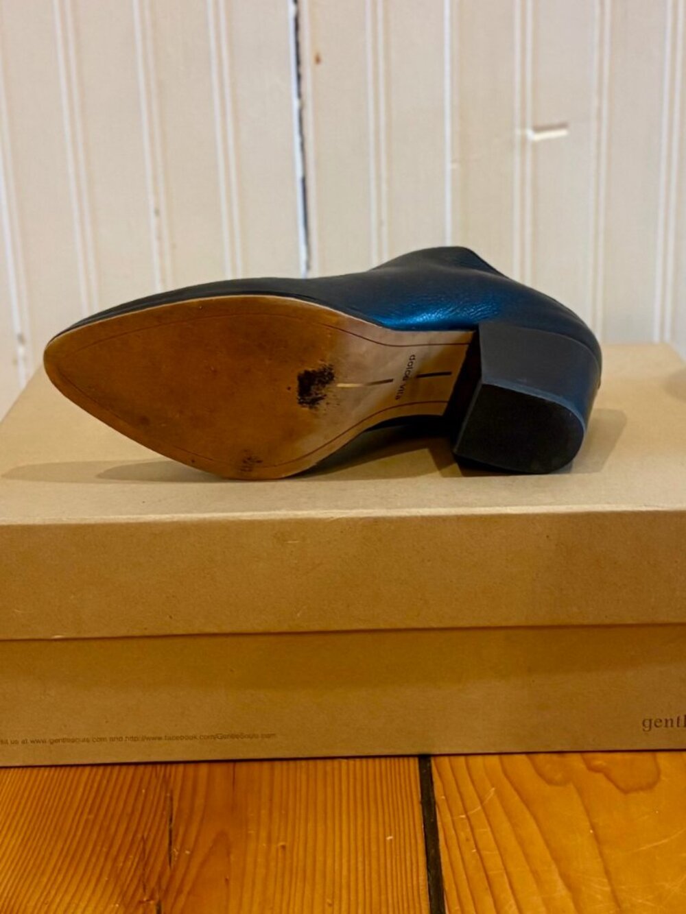 Dolce Vita Roya Black Leather Pointed Toe Mules, size 7 - Picture 8 of 10